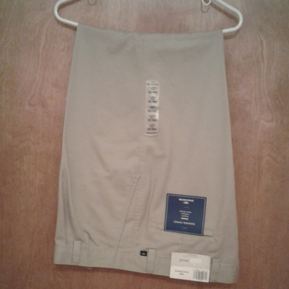Men`s khaki Dockers.  Size 38× 30. Brand new